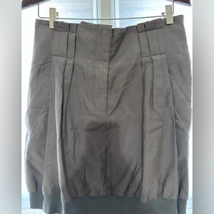 Brunello Cucinelli grey silk and cotton skirt size 6.